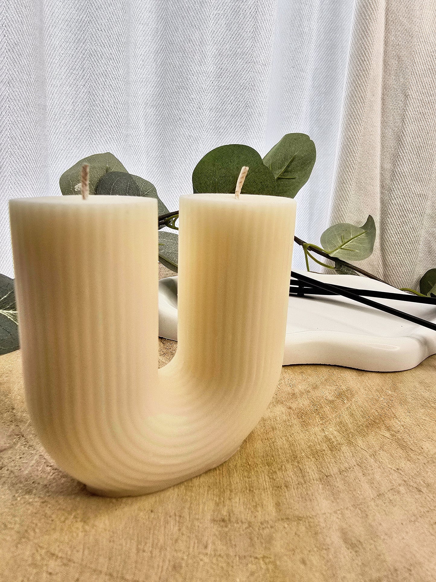 U-shaped candle