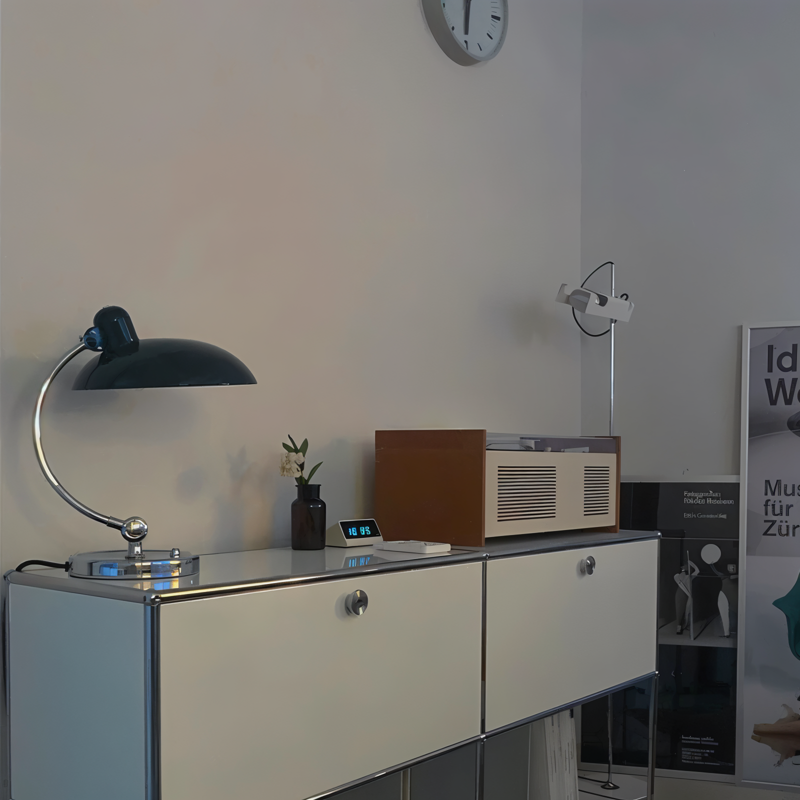 Lampe de bureau vintage réglable en fer – Virella