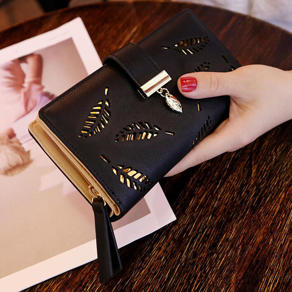 Portefeuille en cuir à feuilles dorées
