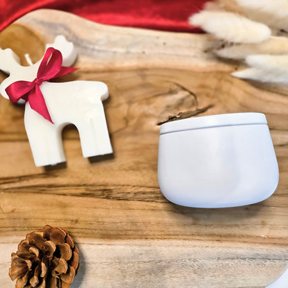 Bougie en pot métallique blanc