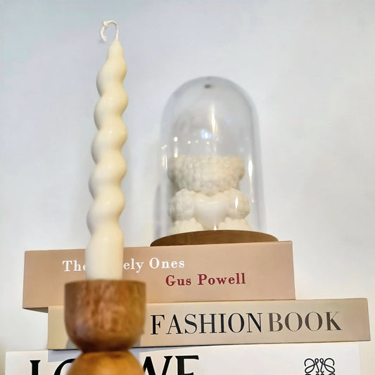 Striated candle 